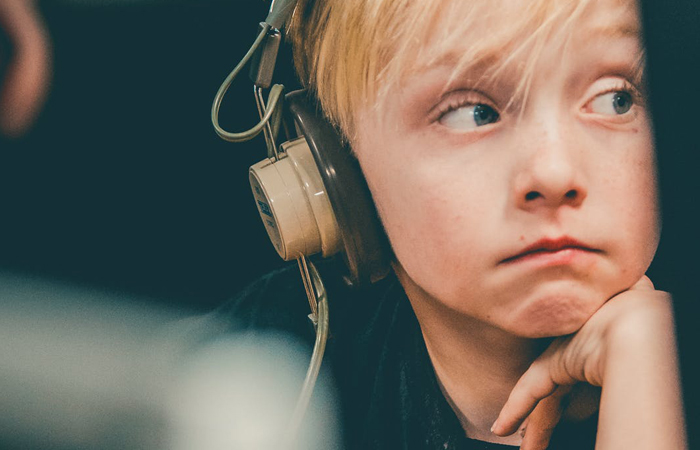 child with headphone