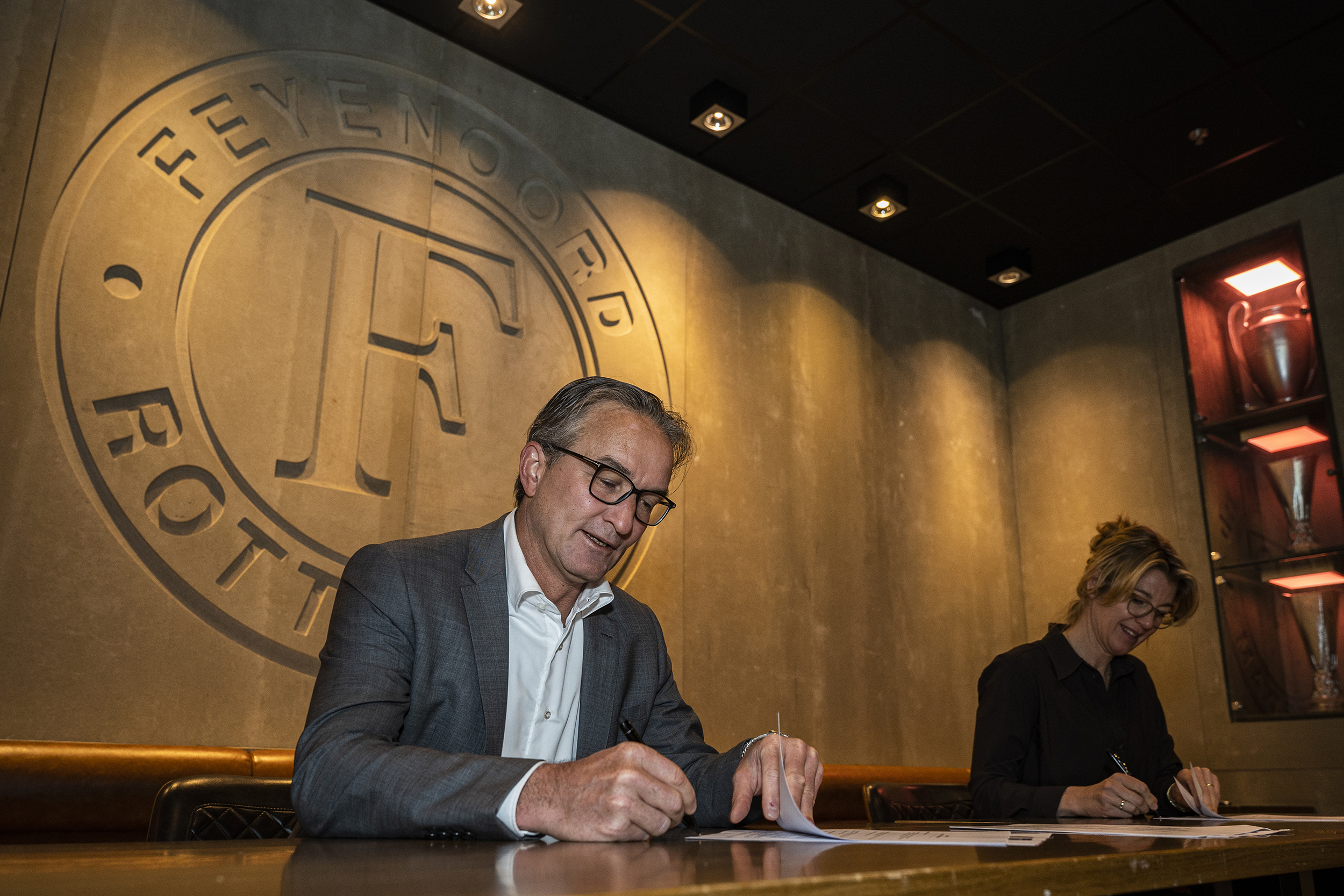 Feyenoord en Sophia verlengen samenwerking
