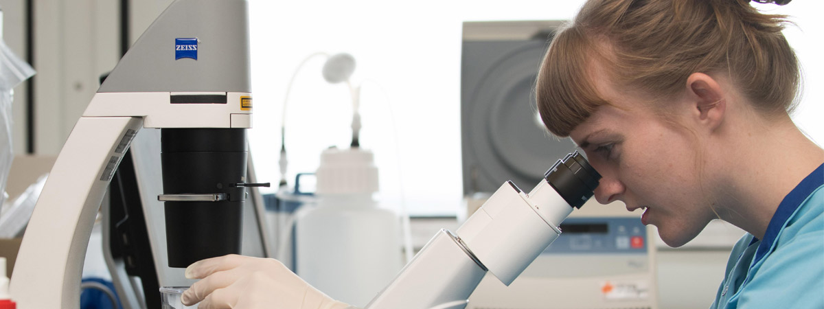 Prijswinnaar Maeve van den Aakster opening ac jr 2019