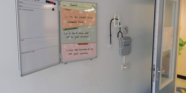 Magneetsticker toont persoonlijke behoeften patient