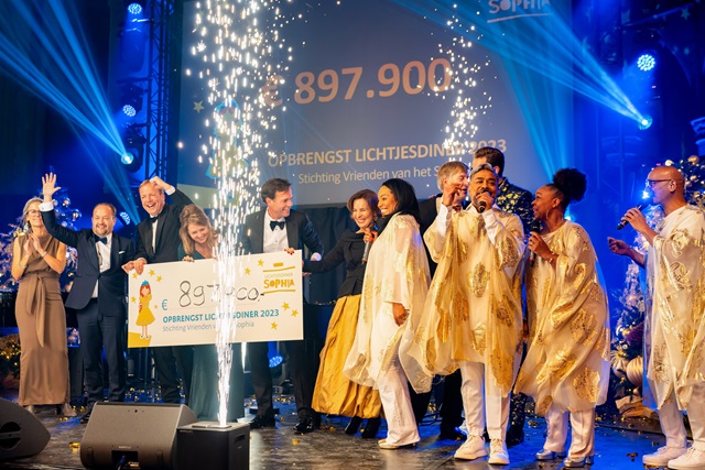 Lichtjesdiner cheque