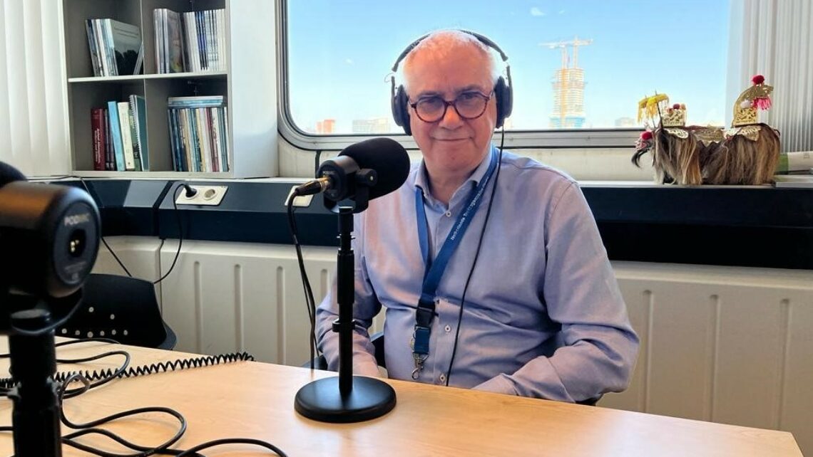 hoogleraar Bert van der Horst 